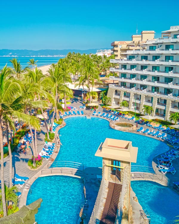 hotel con playa familiar en Nuevo Vallarta