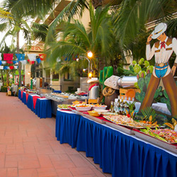 Comida Western Night Nuevo Vallarta Hotel Paradise Village